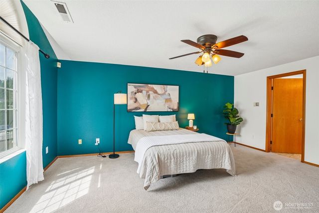 11309 NW 8th Court, Vancouver, WA 98685