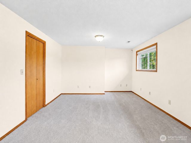 11309 NW 8th Court, Vancouver, WA 98685