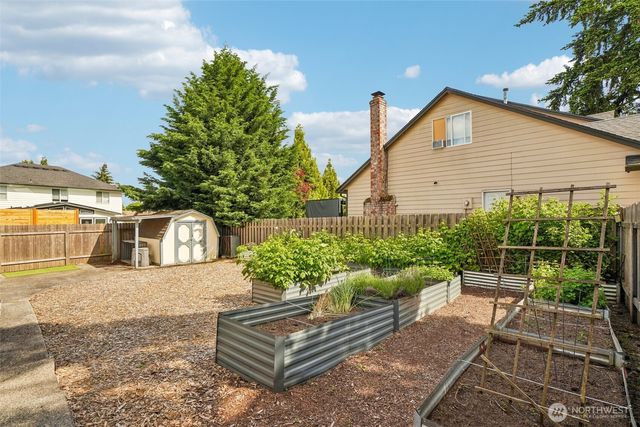 11309 NW 8th Court, Vancouver, WA 98685
