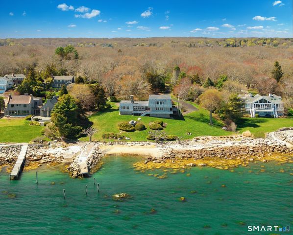 39 Chippechaug Trail, Stonington, CT 06355