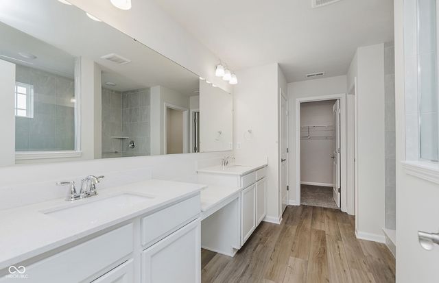 6652 Seattle Slew Drive, Whitestown, IN 46075