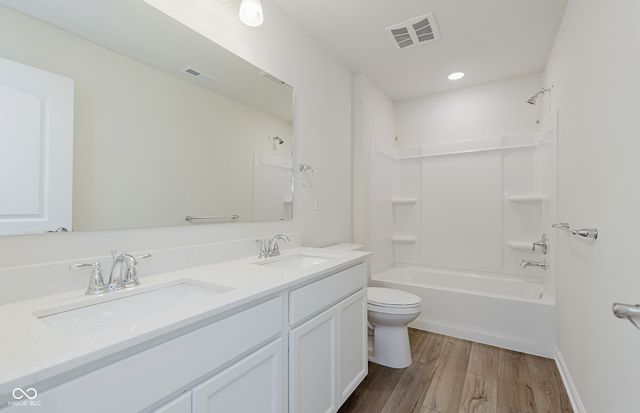 6652 Seattle Slew Drive, Whitestown, IN 46075