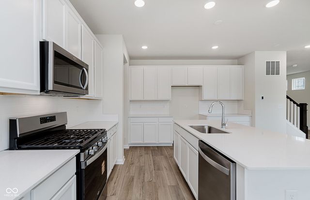 6652 Seattle Slew Drive, Whitestown, IN 46075