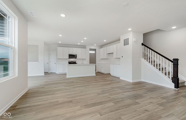 6652 Seattle Slew Drive, Whitestown, IN 46075