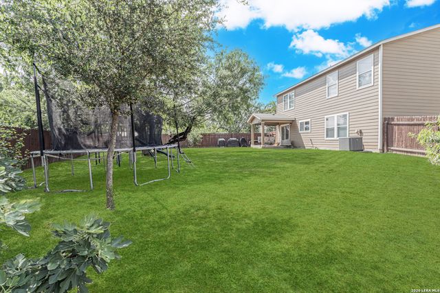 9142 Spruce, San Antonio, TX 78245
