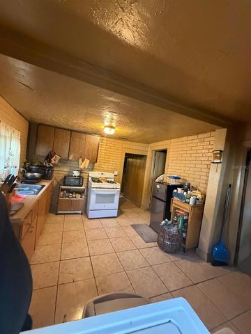 3908 E GENESEE STREET, Tampa, FL 33610