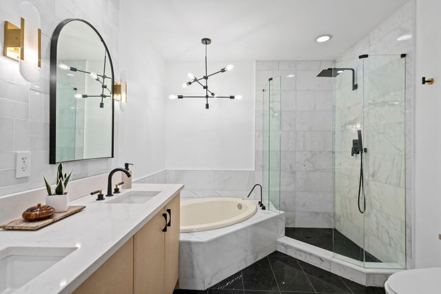 403 S Sapodilla Avenue 806, West Palm Beach, FL 33401