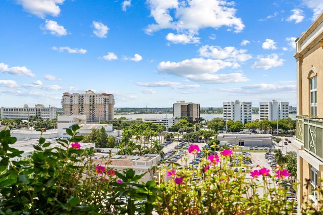 403 S Sapodilla Avenue 806, West Palm Beach, FL 33401