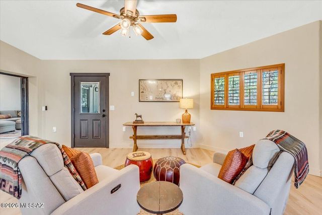 6200 N Vía Ranchero, Tucson, AZ 85704