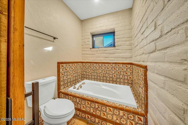 6200 N Vía Ranchero, Tucson, AZ 85704