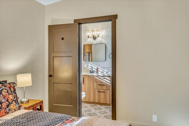 6200 N Vía Ranchero, Tucson, AZ 85704