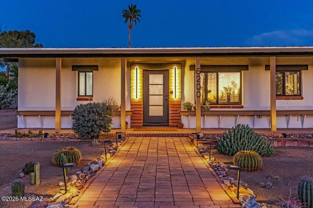 6200 N Vía Ranchero, Tucson, AZ 85704