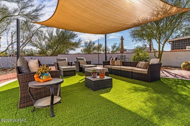 6200 N Vía Ranchero, Tucson, AZ 85704