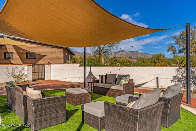 6200 N Vía Ranchero, Tucson, AZ 85704