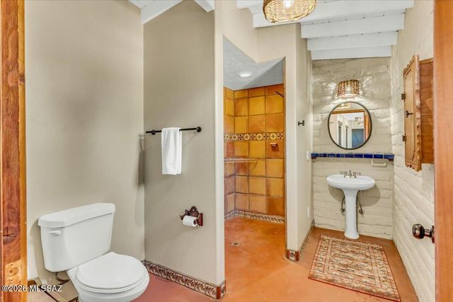 6200 N Vía Ranchero, Tucson, AZ 85704