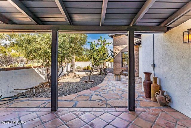 6200 N Vía Ranchero, Tucson, AZ 85704