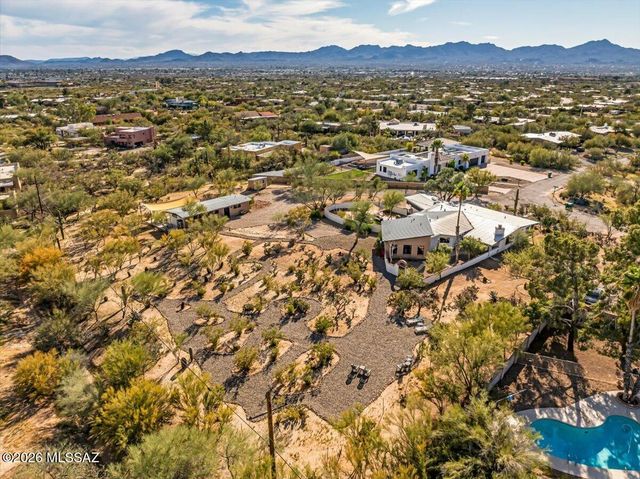 6200 N Vía Ranchero, Tucson, AZ 85704