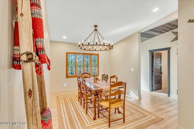 6200 N Vía Ranchero, Tucson, AZ 85704