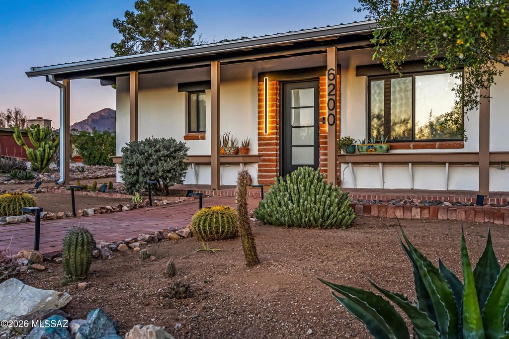 6200 N Vía Ranchero, Tucson, AZ 85704