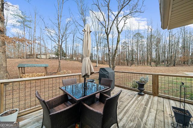 6124 Clyde Connor Road, Murrayville, GA 30564