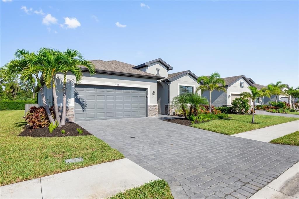 2105 GARDENIA AVENUE, Port Charlotte, FL 33953