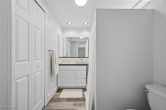 34740 Sherwood Drive, Solon, OH 44139