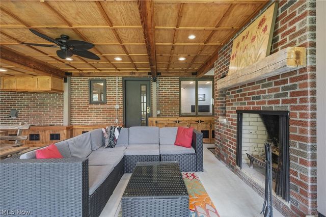 34740 Sherwood Drive, Solon, OH 44139