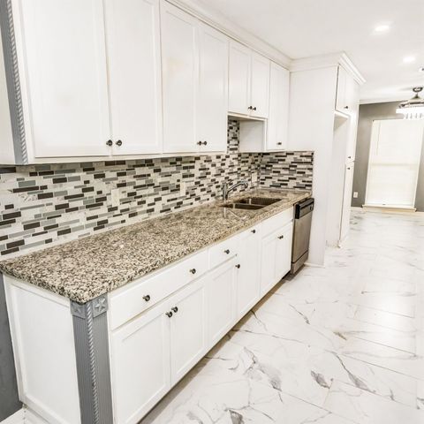 481 County Road 2084, Liberty, TX 77575