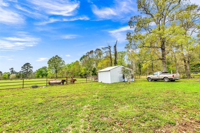 481 County Road 2084, Liberty, TX 77575