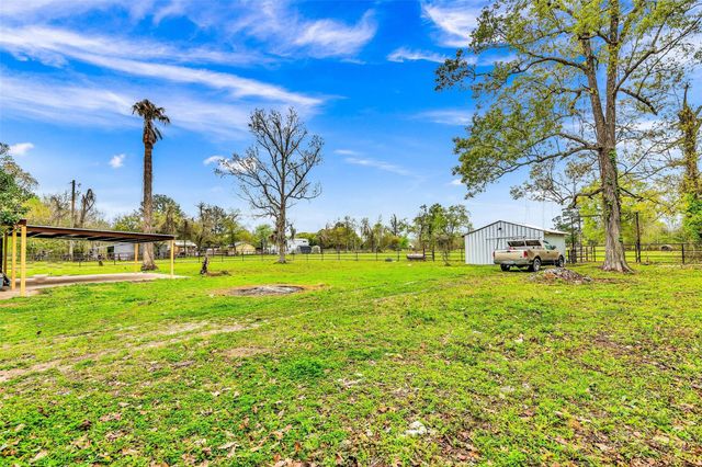 481 County Road 2084, Liberty, TX 77575
