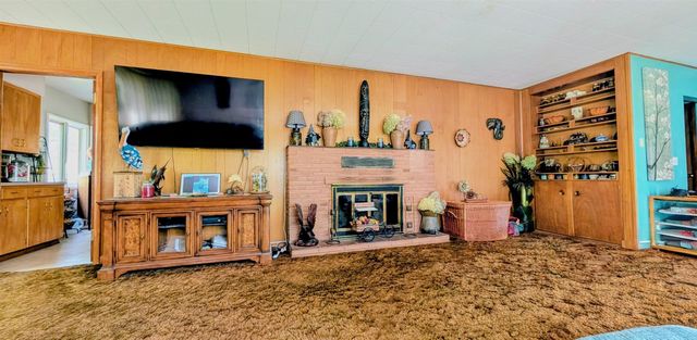 4439 Whittier Rd, Clayton, WA 99110