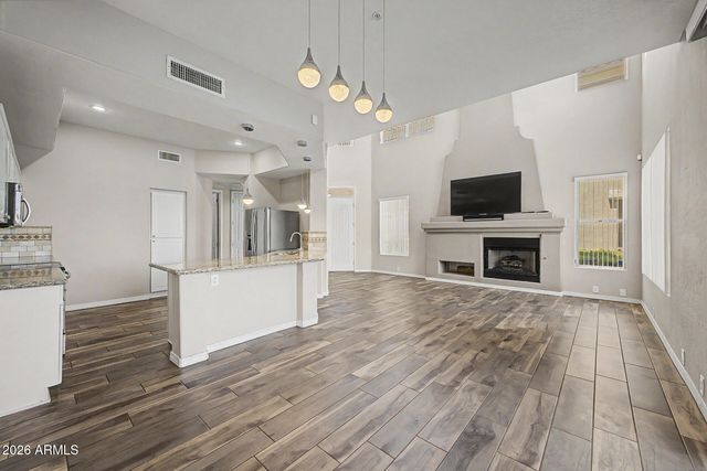 3800 S CANTABRIA Circle 1048, Chandler, AZ 85248