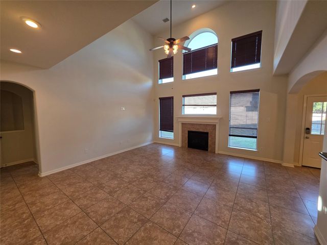 22231 Bridgestone Oak Drive, Spring, TX 77388