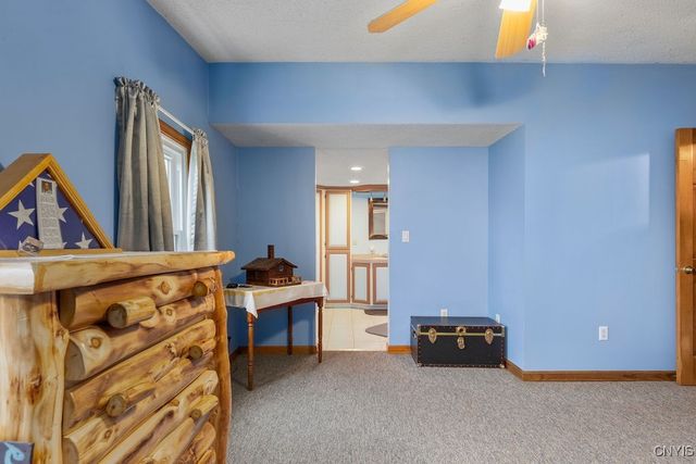 2355 County Route 176, Volney, NY 13069