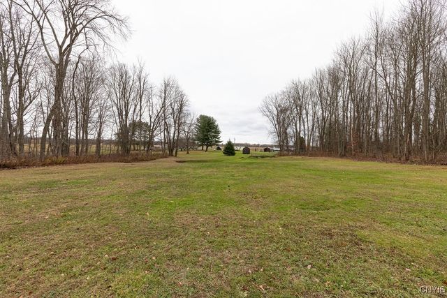 2355 County Route 176, Volney, NY 13069