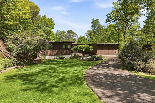 51 Eastern Drive, Ardsley, NY 10502