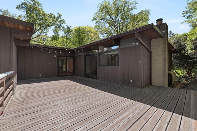 51 Eastern Drive, Ardsley, NY 10502