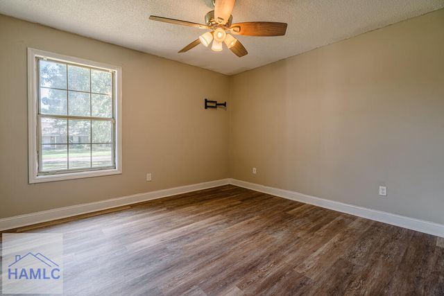 418 Flowers Drive, Hinesville, GA 31313