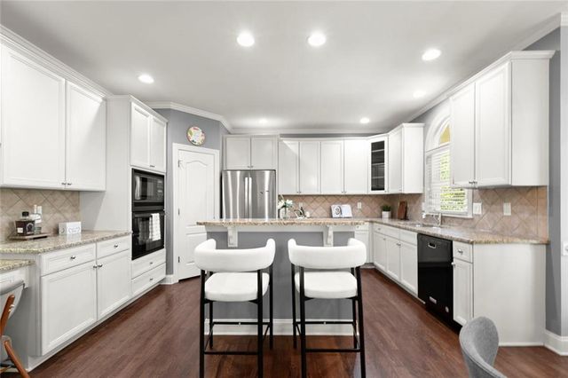 3552 Crown Peak Court, Suwanee, GA 30024