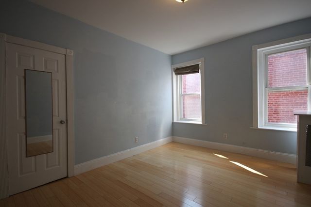 156 Harvard St 8, Brookline, MA 02446