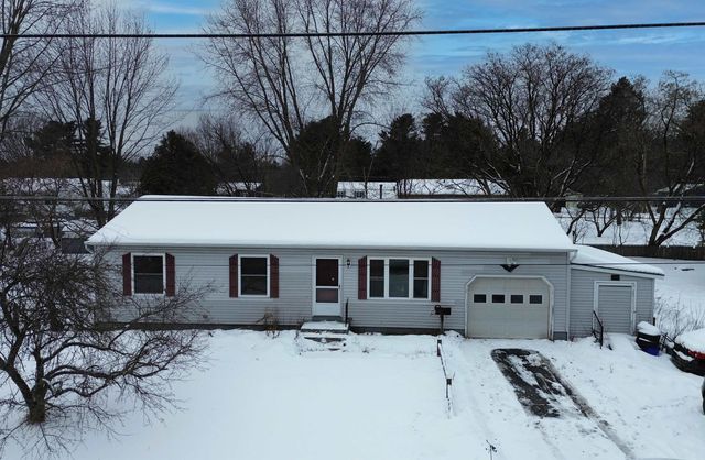 112 Meadow Road, Milton, VT 05468