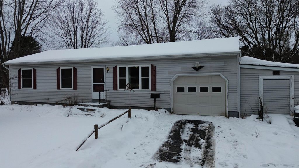 112 Meadow Road, Milton, VT 05468