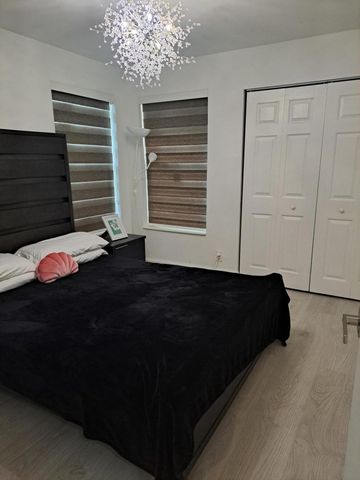 2226 DISCOVERY Circle W, Deerfield Beach, FL 33442