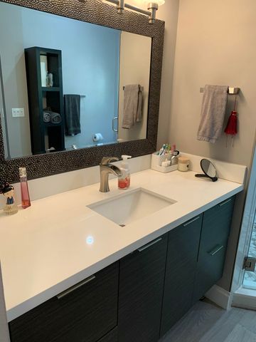 2226 DISCOVERY Circle W, Deerfield Beach, FL 33442