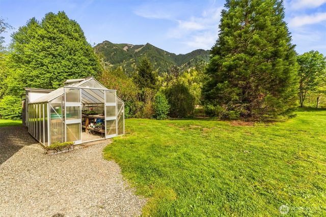 4930 Mosquito Lake Road, Deming, WA 98011