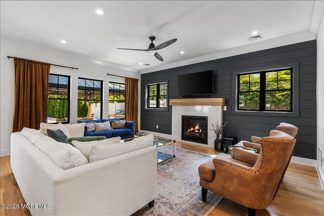 14 Wyckoff Avenue, Manasquan, NJ 08736