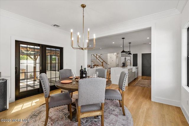 14 Wyckoff Avenue, Manasquan, NJ 08736