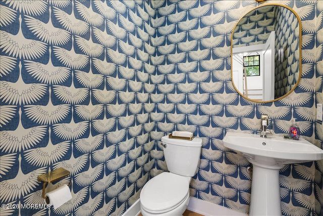 14 Wyckoff Avenue, Manasquan, NJ 08736