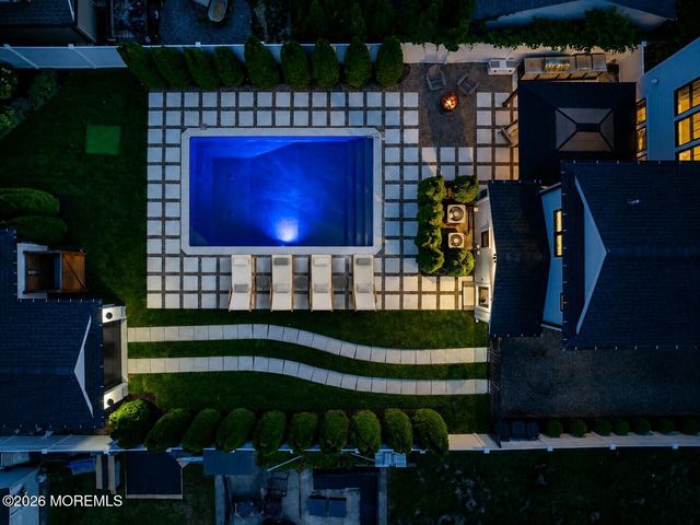 14 Wyckoff Avenue, Manasquan, NJ 08736