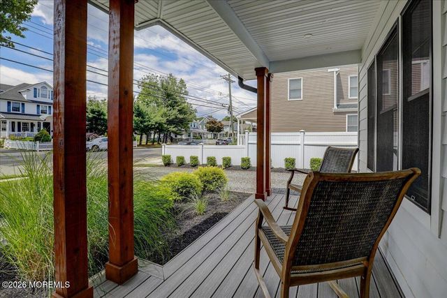 14 Wyckoff Avenue, Manasquan, NJ 08736